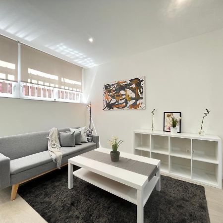 Acogedor Infanta Mercedes Apartment Madrid Exterior photo