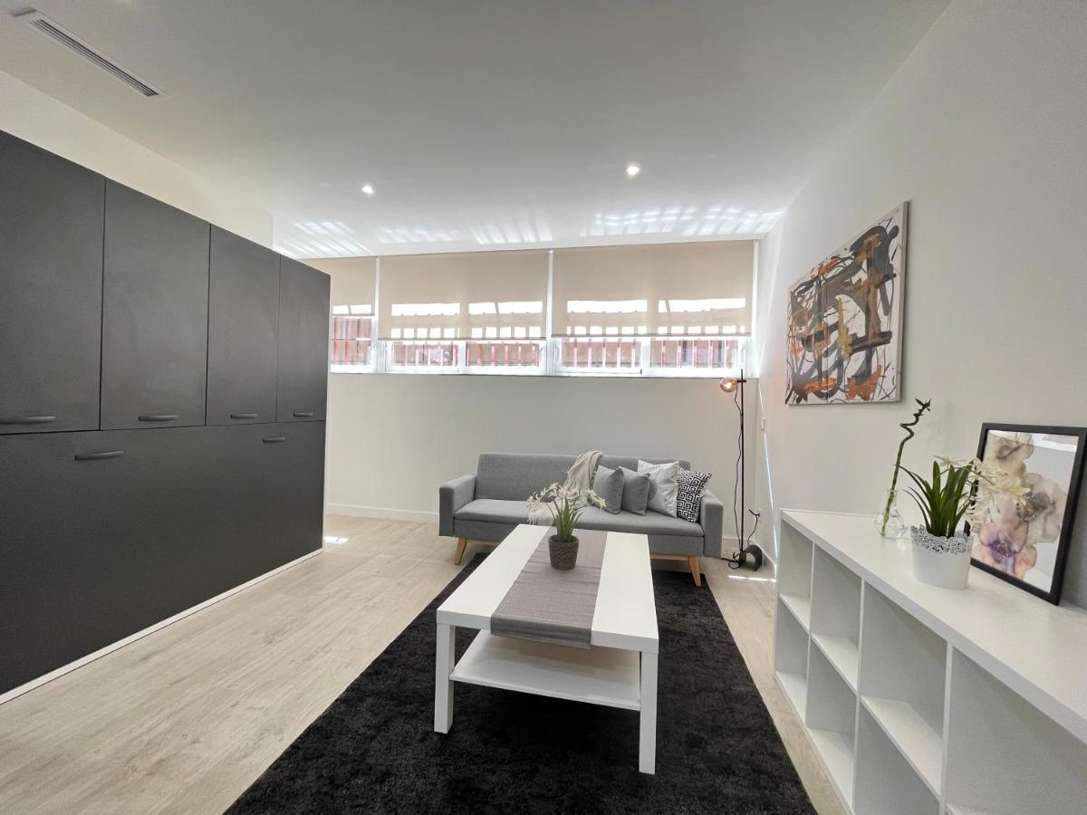 Acogedor Infanta Mercedes Apartment Madrid Exterior photo