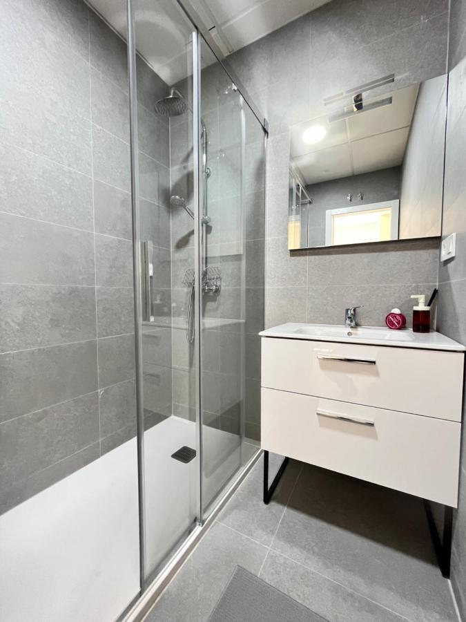 Acogedor Infanta Mercedes Apartment Madrid Exterior photo
